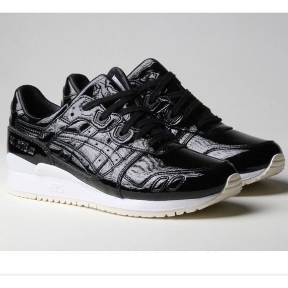 asics leather